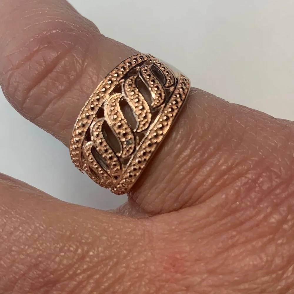 Natural Champagne Diamond Accent Swirl Ring Rose Gold & Platinum Bond Brass